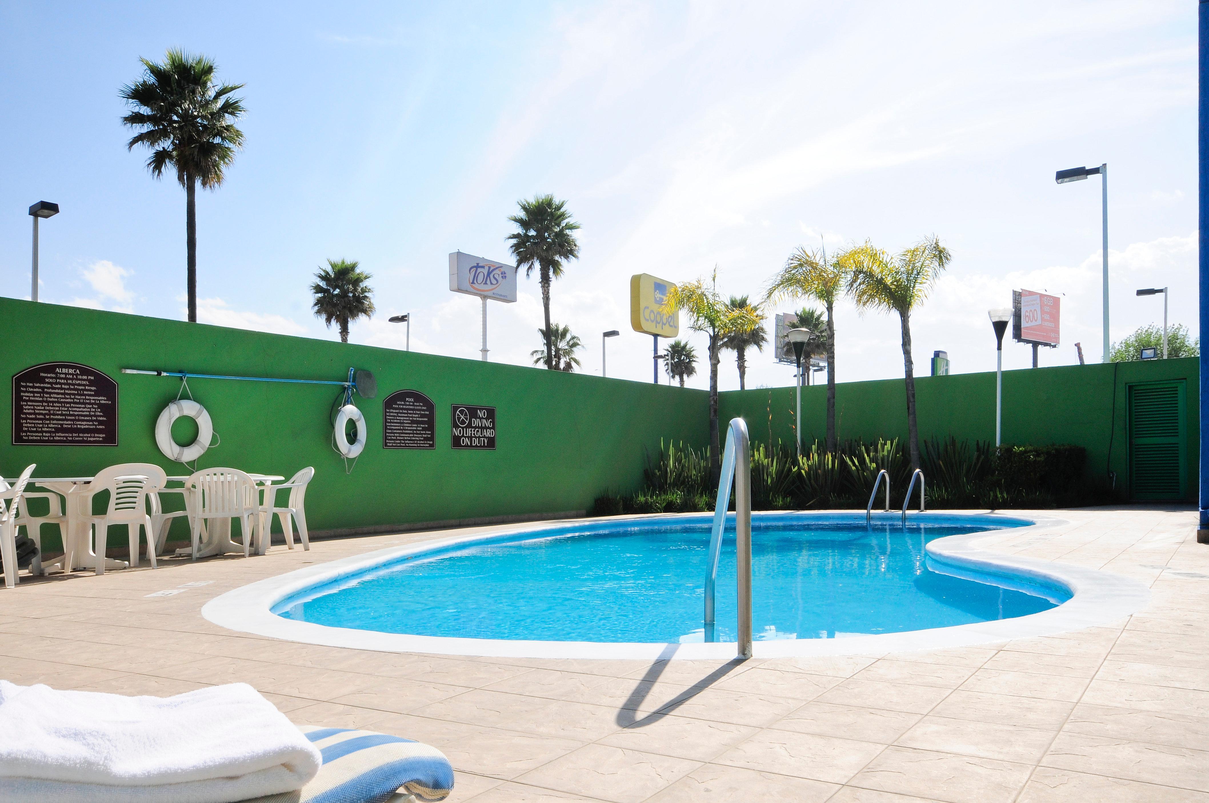 Holiday Inn Express & Suites Toluca Zona Aeropuerto By Ihg Exterior foto