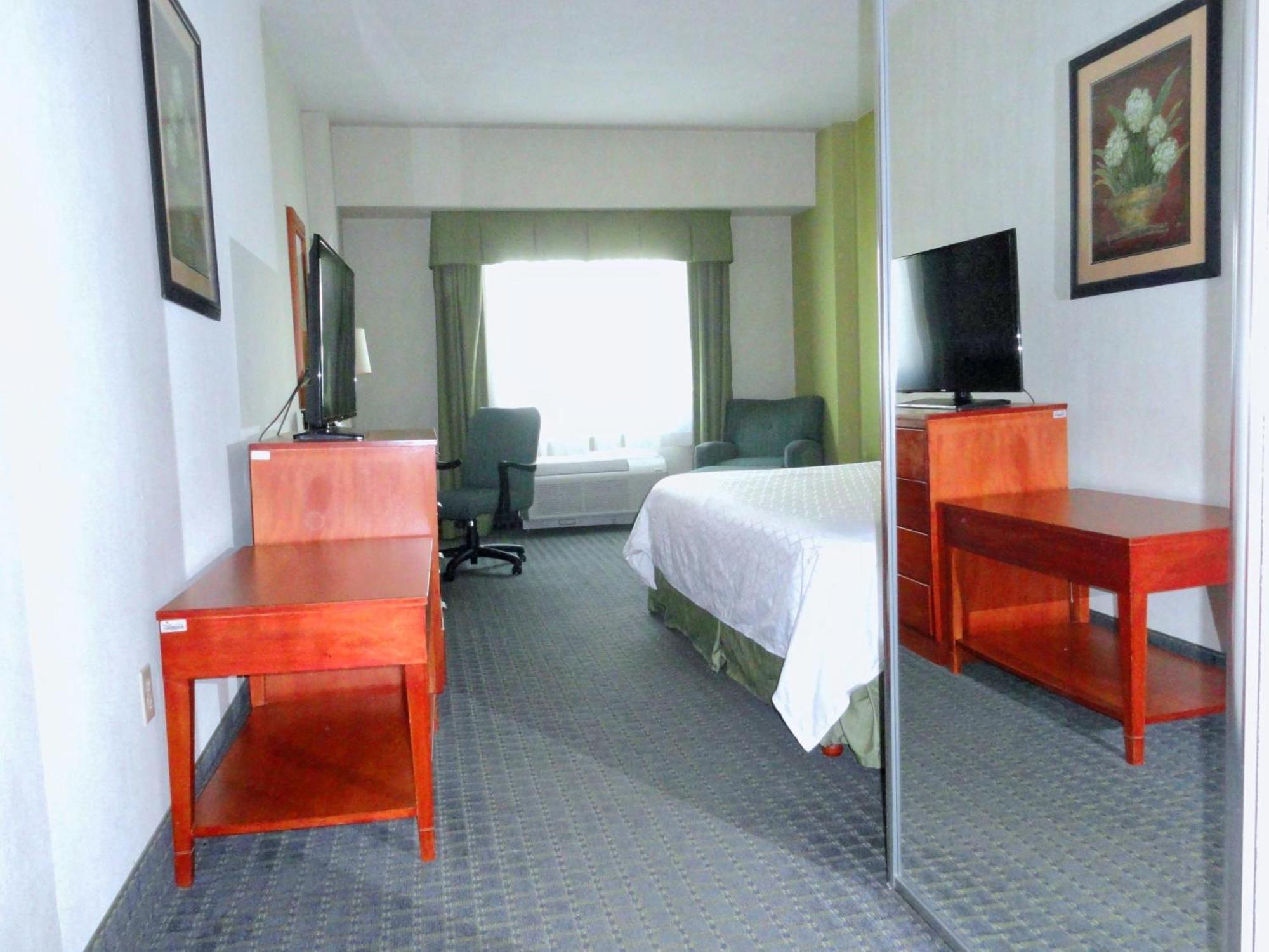 Holiday Inn Express & Suites Toluca Zona Aeropuerto By Ihg Exterior foto